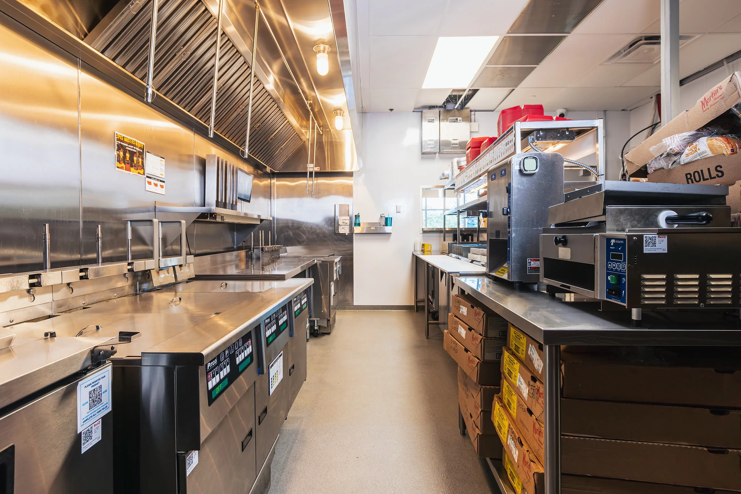 Dave's Hot Chicken commercial kitchen equipment line